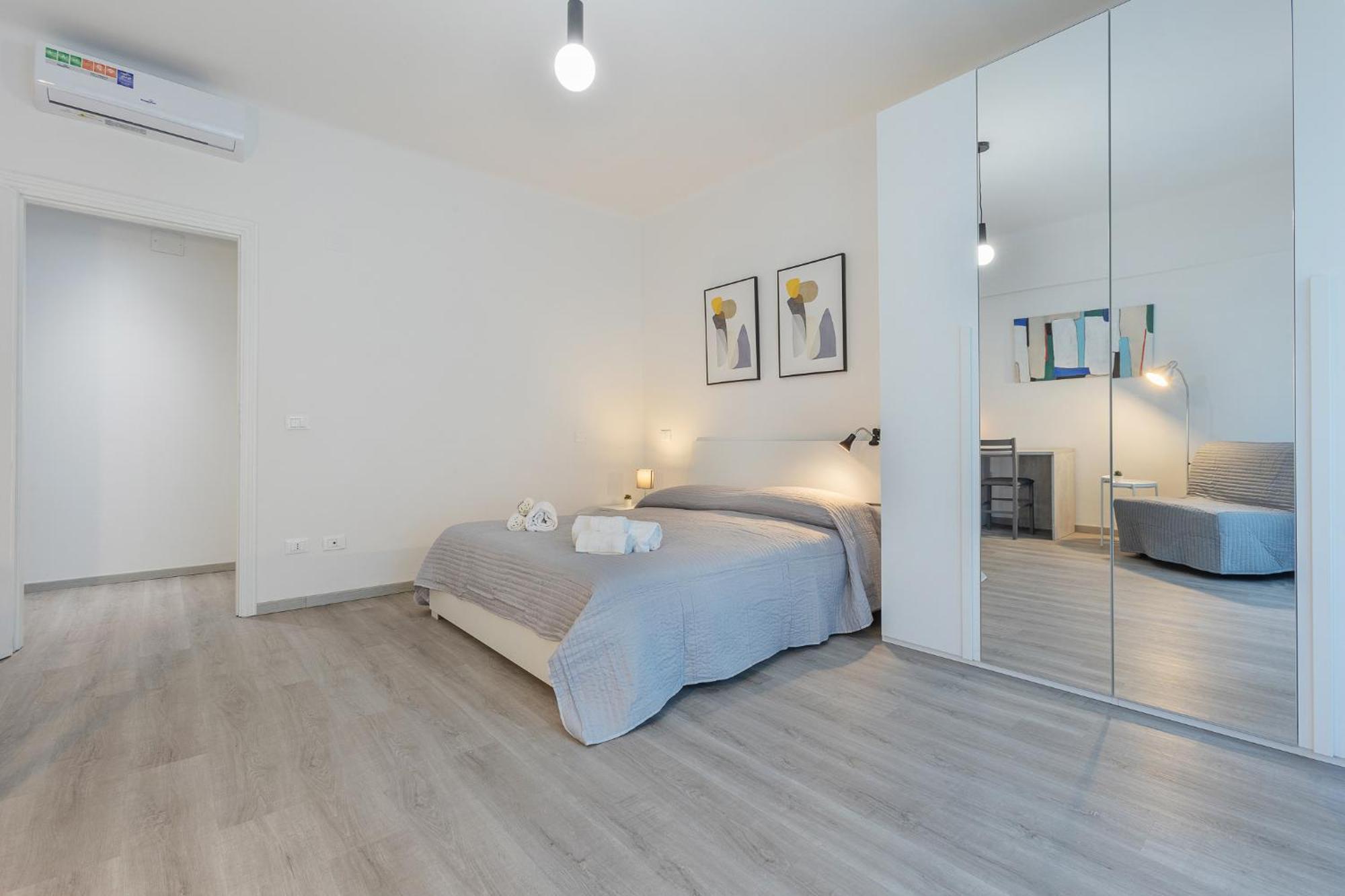 Matinum Central & Spacious Apartment Болонья Екстер'єр фото
