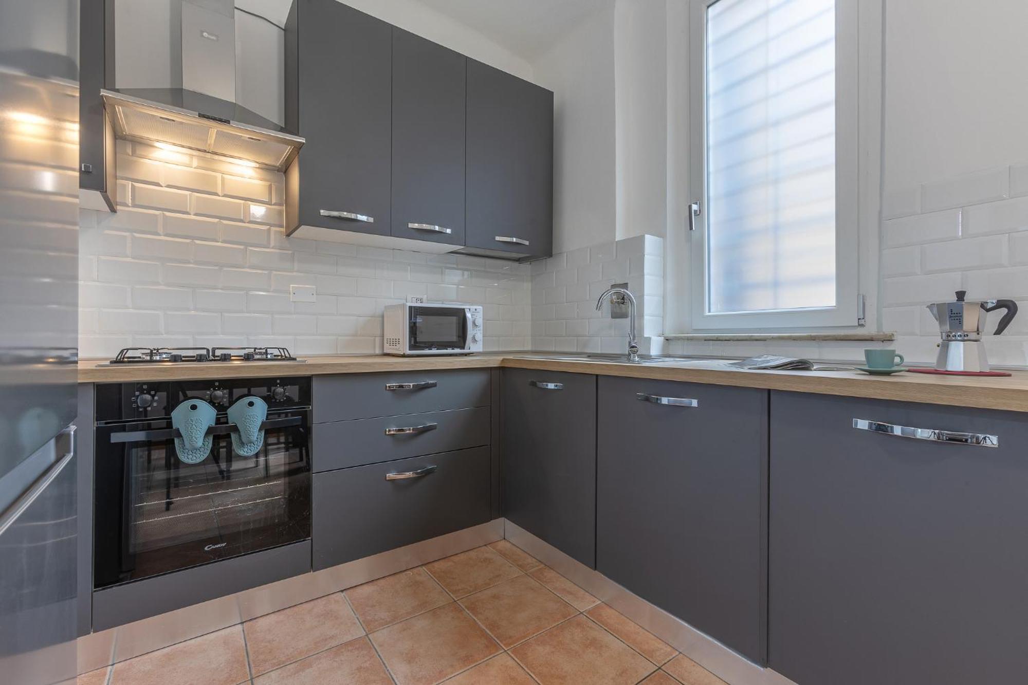 Matinum Central & Spacious Apartment Болонья Екстер'єр фото